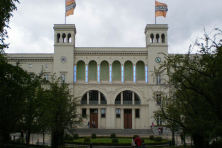 Hamburger Bahnhof Museum