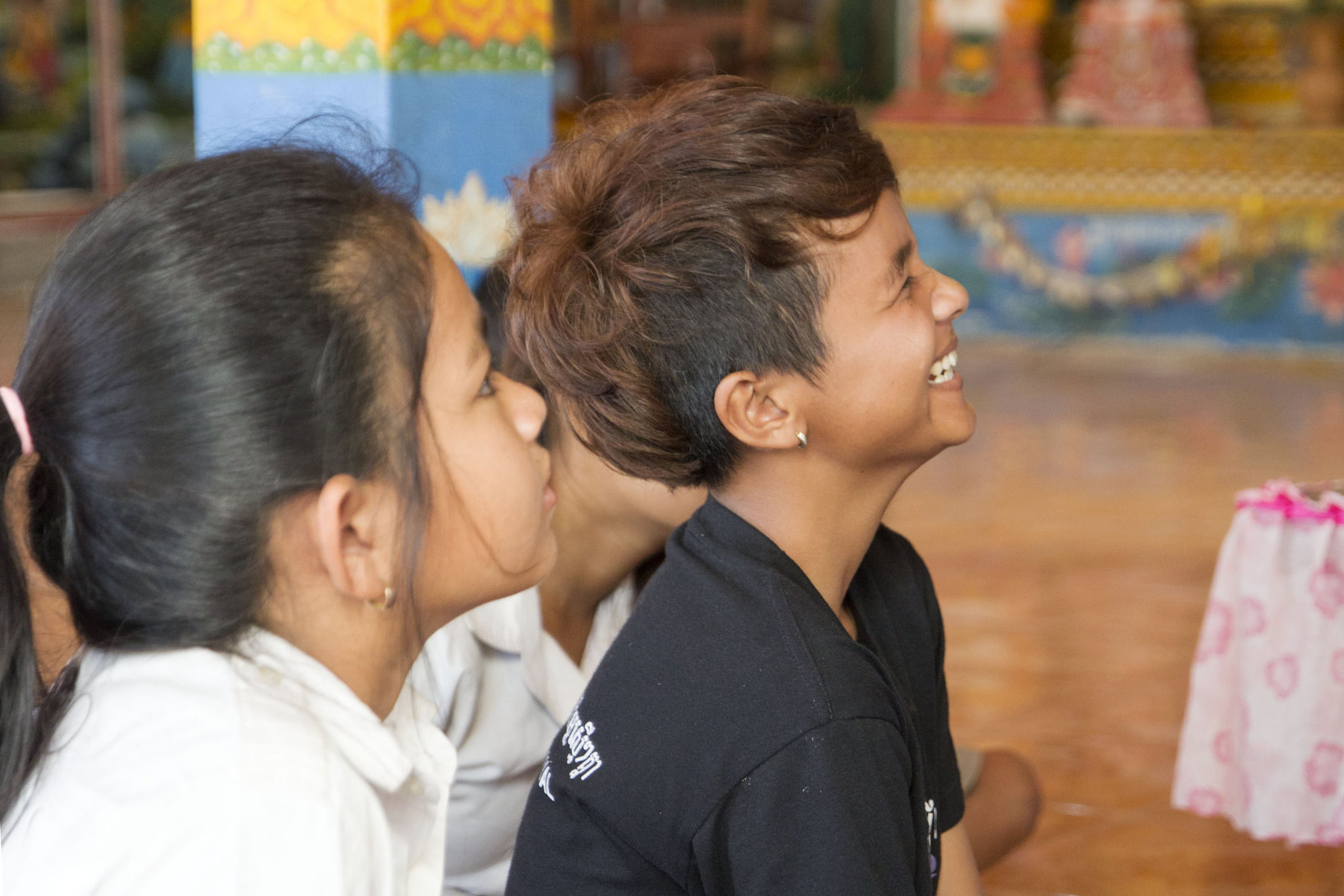 Lesbisch elftal met mannen