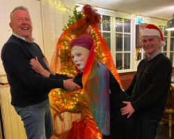 Kerstbingo met Zuster Clementia